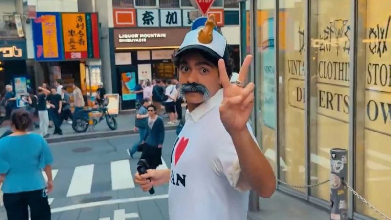 Iñaki Godoy como Luffy en Japón: su paseo de incógnito