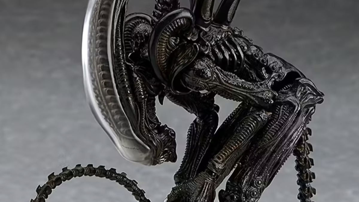 Xenomorfo realista de 18 cm para añadir a tu estantería