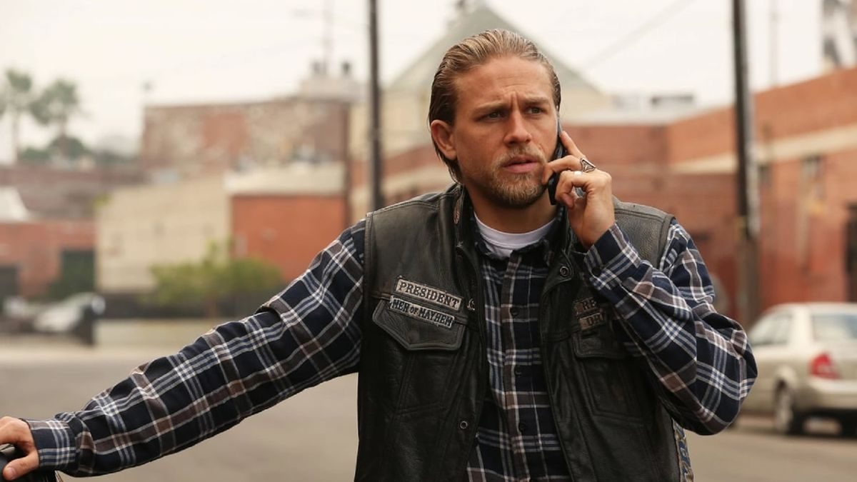 Charlie Hunnam estuvo cerca de ser Darth Vader antes de Hijos de la anarquía