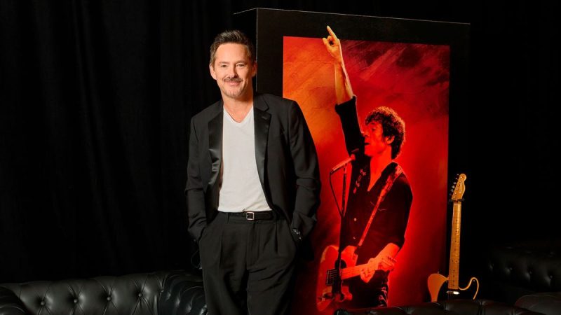 Entrevista a Scott Cooper sobre autenticidad en Deliver Me From Nowhere